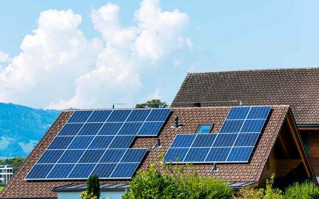 Symbolbild einer privaten Solaranlage in der Schweiz