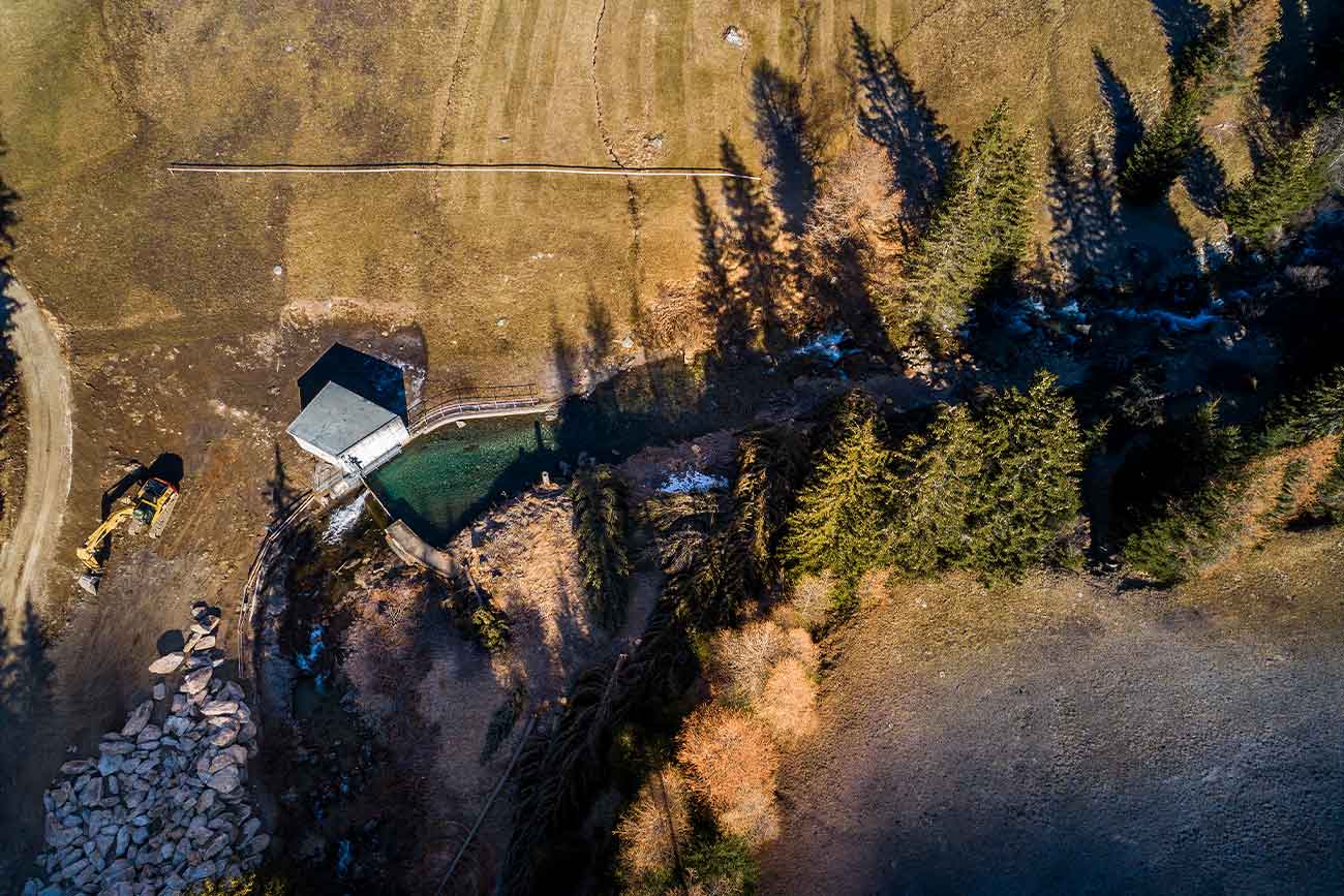 Bauarbeiten an der Gesamterneuerung des Kraftwerks Robbia