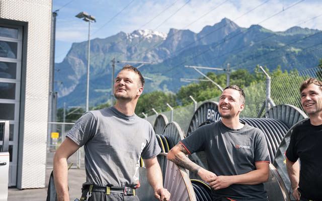 Mitarbeitende leben den Teamgedanken